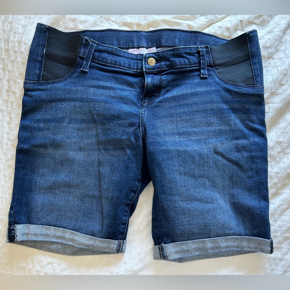 Isabel Maternity Bermuda shorts